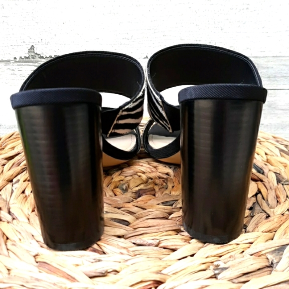 NWOT WHITE HOUSE BLACK MARKET CECILIA LEATHER SANDALS/SLIDES - Picture 4 of 11